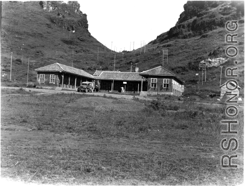 The dispensary at Kweilin (Guilin), prior to Sep 1944.  Although constructed of mud and bamboo the structure was equipped to handle major surgical cases.