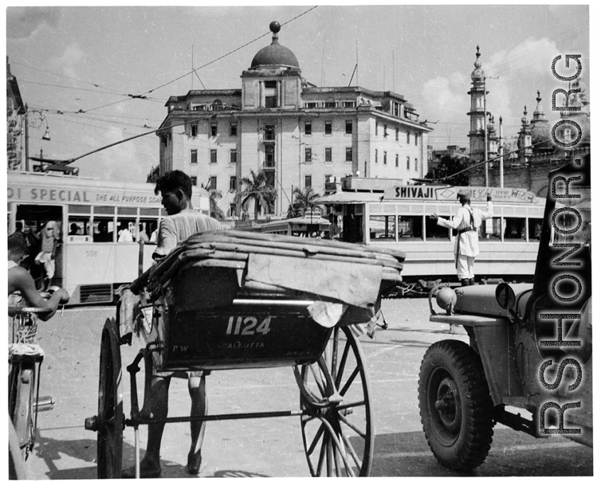Street scene in Calcutta during WWII.