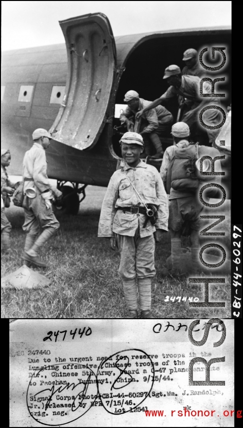 Due to the urgent need for reserve troops in the Lungling offensive, Chinese troops of the 200th Div., Chinese 5th Army, board a C-47 plane enroute to Paoshan (Baoshan).   Yunnanyi, China. 9/15/44
