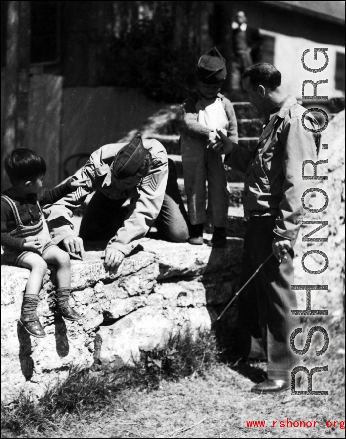 American servicemen with Chinese children in the CBI.