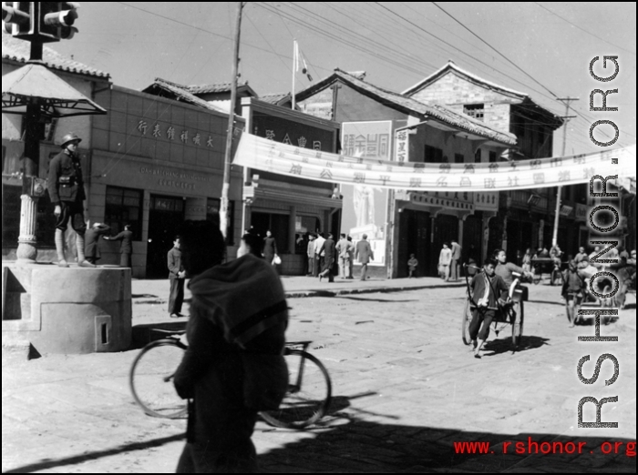 Scenes around Kunming city, Yunnan province, China, during WWII: Street and traffic police.