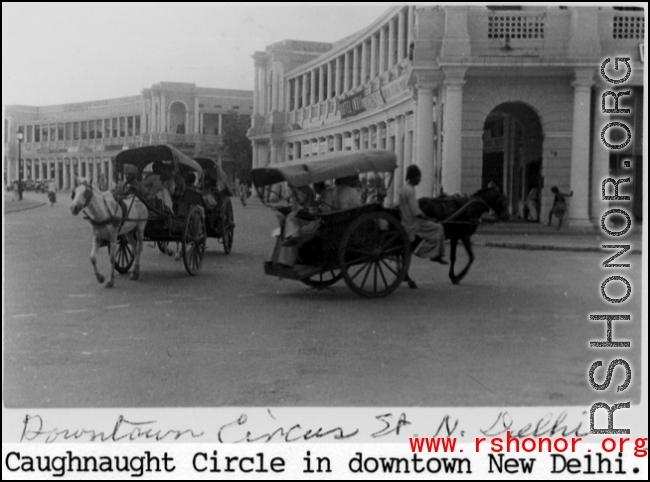 Connaught Circle, New Delhi, during WWII.