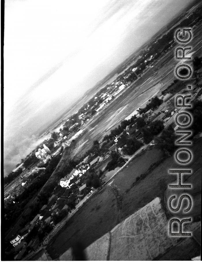 Bombing on Phu Lang Thuong railway bridge over the Thuong River at Bắc Giang City in French Indochina (Vietnam), during WWII. In northern Vietnam, and along a critical rail route used by the Japanese.  Coordinates:  21°16'32.69"N 106°11'9.28"E