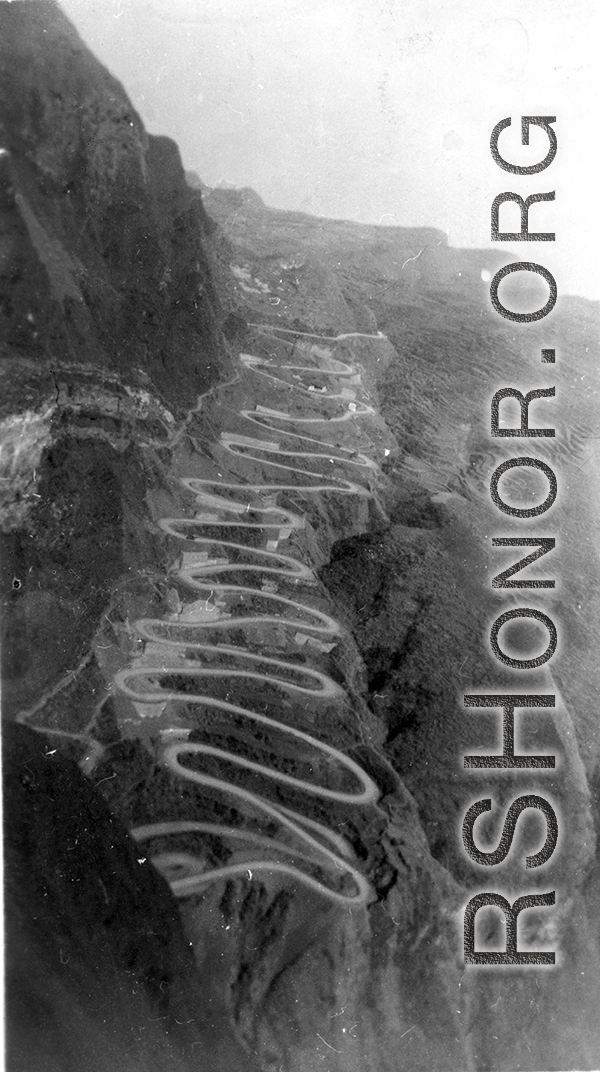 Famous stretch of road in China, in western Guizhou province, with many turns. During WWII.