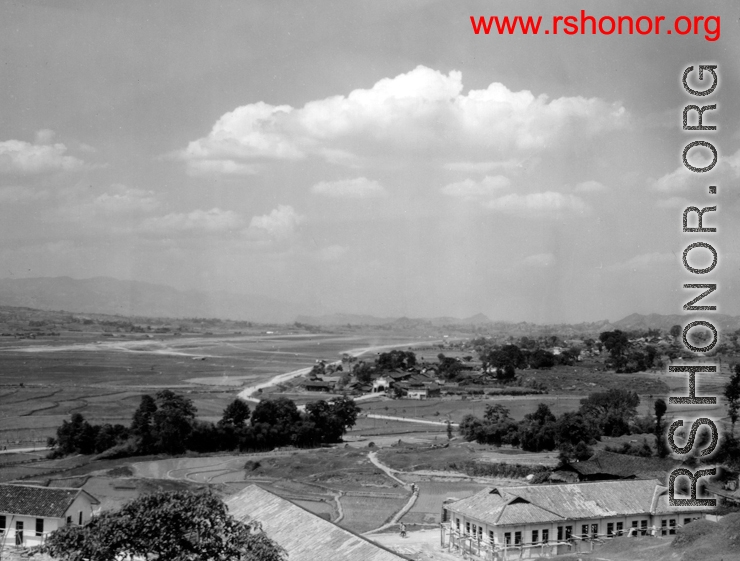 An airbase, most likely the Laohuangping base (老黄平) in Guizhou province, during WWII.