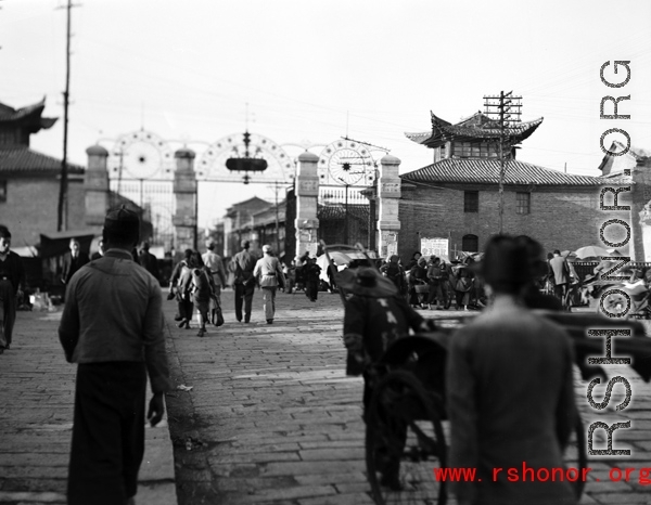 Street scene in Kunming city, Yunnan province, China, during WWII.