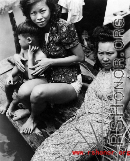 Local people swimming in Liuzhou city, Guangxi province, China, during WWII.