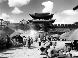 Town gate at Dali, China, during WWII.  (大理城楼)